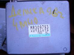 Блок управления. Mitsubishi Delica Space Gear, PD4W, PF8W, PC5W, PD5V, PD6W, PF6W, PD8W, PA3V, PA4W, PB5W, PA5W, PB5V, PB6W, PA5V, PE8W Mitsubishi Del...