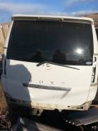 Дверь багажника. Toyota Voxy, AZR65G Двигатель 1AZFSE