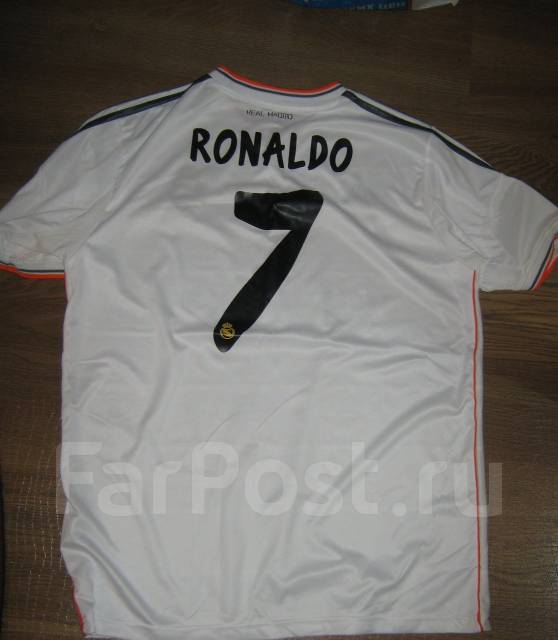 Купить майку авито. Футболка авито. Футболка продается б/у. Форма Реал Мадрид Роналдо оригинал за 1000. Как подписать футболку на продажу авито.
