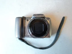 Olympus SZ-10. 10 - 14.9 ��, ���: 14� � ����� ����
