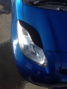 Накладка на фару. Toyota Vitz, KSP90, NCP91, NCP95, SCP90 Двигатели: 1KRFE, 1NZFE, 2NZFE, 2SZFE