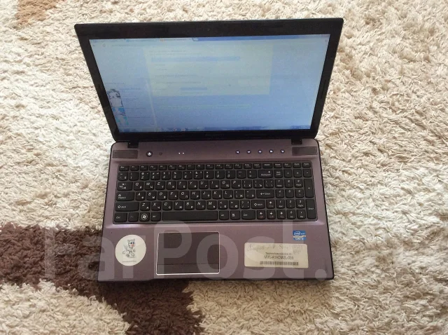 Lenovo IdeaPad Z570. 2,9����, ��� 2048 ��, ���� 200���, WiFi: 1, Bluetooth: 1, ����������� �� 5��. ����