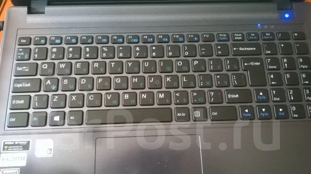 iRu Patriot. 250����, ��� 4 ��, ���� 500���, WiFi: 1, Bluetooth: 1, ����������� �� 8��. ����