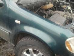 Mercedes-Benz ML-Class. 163, 112