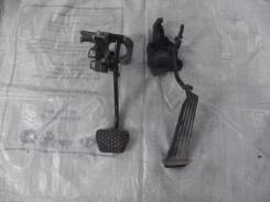 Педаль. BMW 3-Series, E46/2, E46/2C, E46/3, E46/4, E46/5, E46 Двигатели: M43B16, M43B18, M43B19, M43B19TU, M43T, M43TUB19, M43TUB19OL, M43TUB1UOL, M43