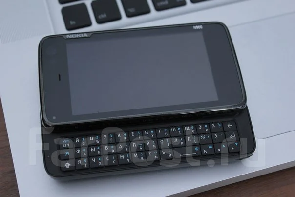 Nokia N900 ����