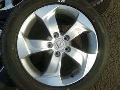 Литье Хонда оригинал+215/55R17 лето, все новое,2014 года!. 7.0x17 5x114.30 ET55
