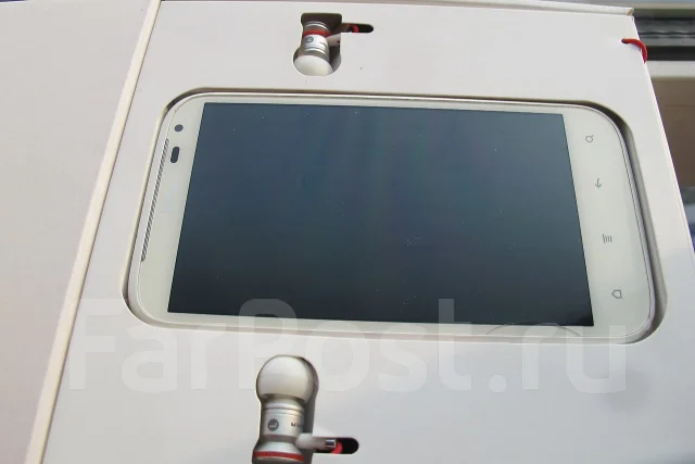 HTC Sensation XL. �/� ����