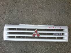 Решетка радиатора. Mitsubishi Pajero iO, H76W Двигатели: 4G93, GDI