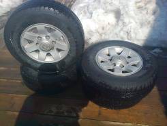 Продам 4 колесa Toyota Hiace. x15 6x139.70