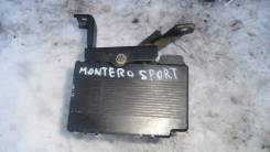 Блок abs. Mitsubishi Montero Sport Двигатель 6G72