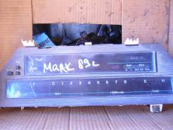 Панель приборов. Toyota Mark II Двигатель 1GFE