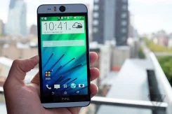 HTC Desire ����