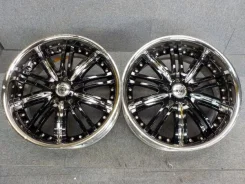Crimson. 8.5x19", 5x114.3, ET32, �� 73,0���. ����