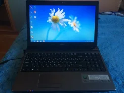 Acer Aspire 5560G. 2,4����, ��� 4 ��, ���� 500���, WiFi: 1, Bluetooth: 1, ����������� �� 4��. ����