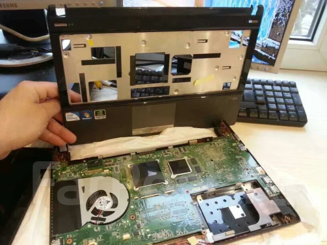 Asus U31JG ����