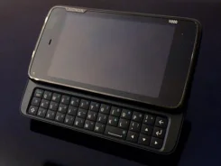 Nokia N900 ����