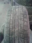 Bridgestone Blizzak Revo1. Зимние, износ: 80%, 1 шт