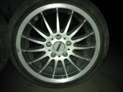 Rondell. 8.0x17", 5x120, ET35 ����