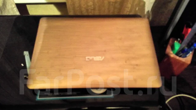 Asus Eee PC 1015PW. 1,6����, ��� 2048 ��, ���� 250���, WiFi: 1, Bluetooth: 1, ����������� �� 10��. ����
