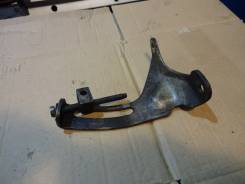 Крепление генератора. Toyota Corolla, AE100, AE110 Toyota Sprinter, AE100, AE110 Двигатель 5AFE