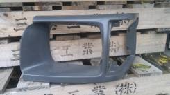 Ободок фары. Toyota Hiace, LH102, LH102V, LH103, LH103V, LH104, LH105, LH108, LH112, LH113, LH113K, LH113V, LH114, LH115, LH118, LH125, RZH102, RZH102...