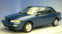 Kia Sephia. B6