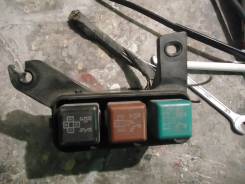Блок реле. Toyota Vista, SV40 Toyota Camry, SV40 Двигатель 3SFE