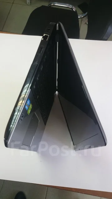 Toshiba Satellite L50-A-K1S. ��� 8 ��, ���� 750���, WiFi: 1, Bluetooth: 1, ����������� �� 5��. ����