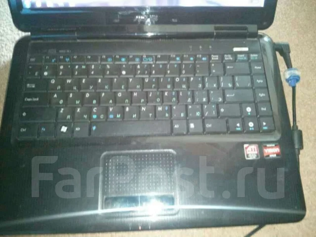 Asus K40AB. 22����, ��� 3072 ��, ���� 250���, WiFi: 1 ����