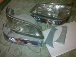 Фара. Toyota Hiace, KZH106G Toyota Regius Ace, RZH101, RZH111, RZH133, LH110, LH120, LH125, LH115, RZH124, LH123, KZH106, RZH112, LH113, RZH122, LH129...