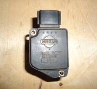 Датчик расхода воздуха. Nissan Caravan Nissan Terrano, RR50 Nissan Elgrand Двигатель QD32ETI
