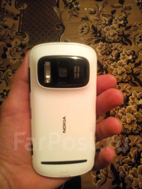 Nokia 808 PureView. �/� ����