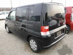 Honda Mobilio. GB1, L15A ����
