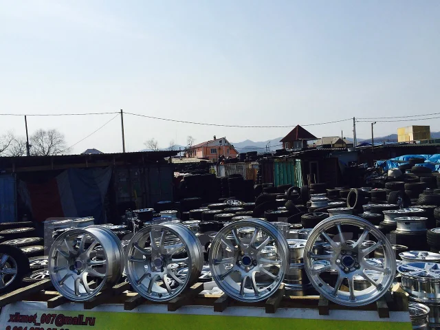 Starform Basel. 7.0x17", 5x100, ET50, �� 65���. ����