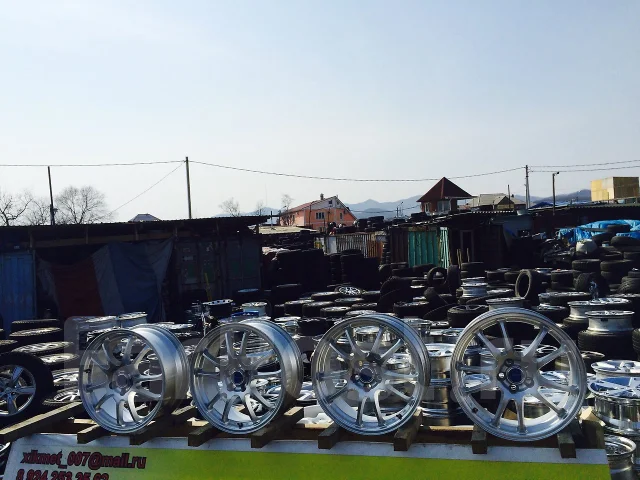 Starform Basel. 7.0x17", 5x100, ET50, �� 65���. ����