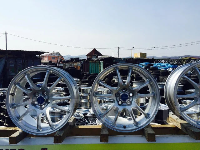 Starform Basel. 7.0x17", 5x100, ET50, �� 65���. ����