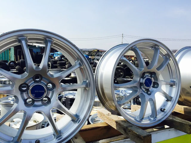 Starform Basel. 7.0x17", 5x100, ET50, �� 65���. ����