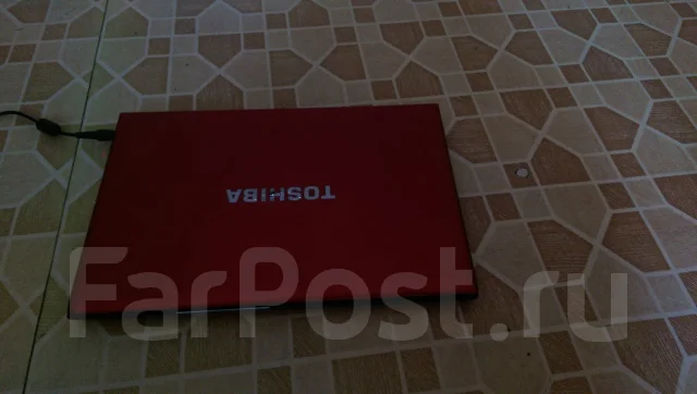 Toshiba Satellite R850-12V. 2,4����, ��� 8 ��, ���� 256���, WiFi: 1, Bluetooth: 1, ����������� �� 3��. ����