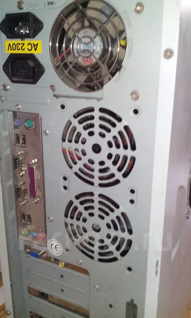 AMD E2-3000 ����