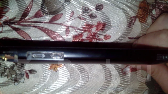 Acer Iconia Smart. �/� ����