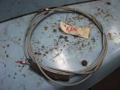 Тросик лючка топливного бака. Toyota: Vista, Celica, Camry Prominent, Corona, Camry Двигатели: 1VZFE, 4VZFE, 4SFE, 2CT, 3SGE, 3SFE, 4AFE, 5SFE, 3SGTE