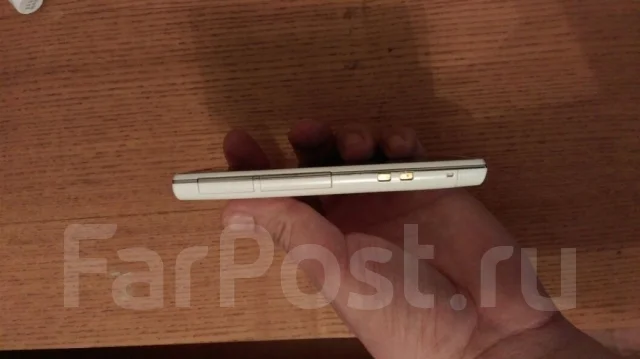 Sony Xperia acro S ����