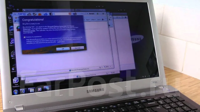 Samsung RV520. 230����, ��� 8 ��, ���� 640���, WiFi: 1, Bluetooth: 1, ����������� �� 3��. ����