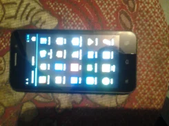 Fly IQ446 Magic. �/�