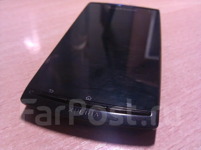 Sony Ericsson Xperia arc S. �/� ����