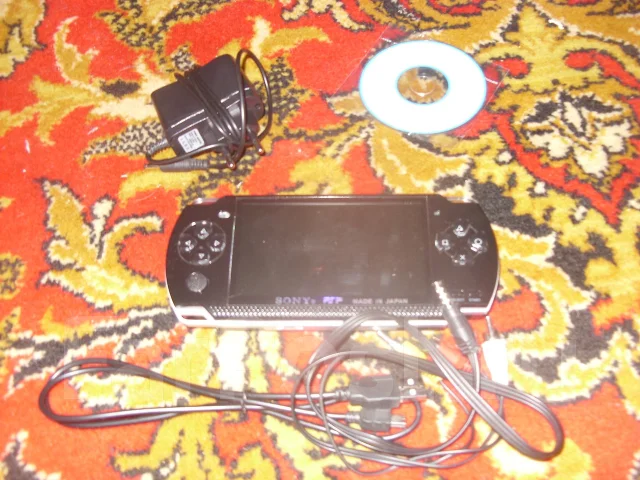 Sony PlayStation Portable ����