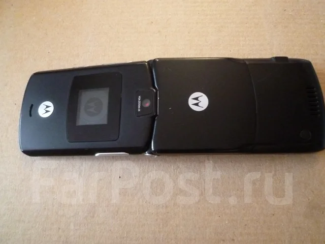 Motorola RAZR V3 ����