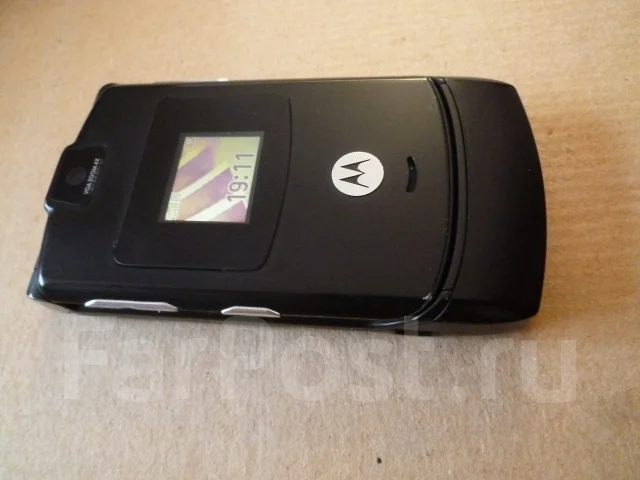 Motorola RAZR V3 ����