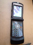 Motorola RAZR V3 ����